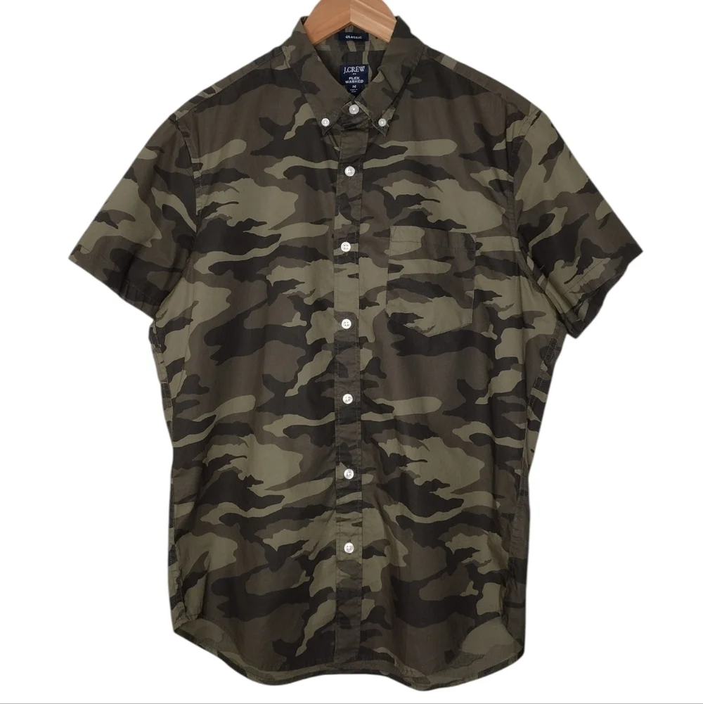 J. Crew Men's Camouflage Flex Washed Short Sleeve Casual Button Down Shirt Sz M